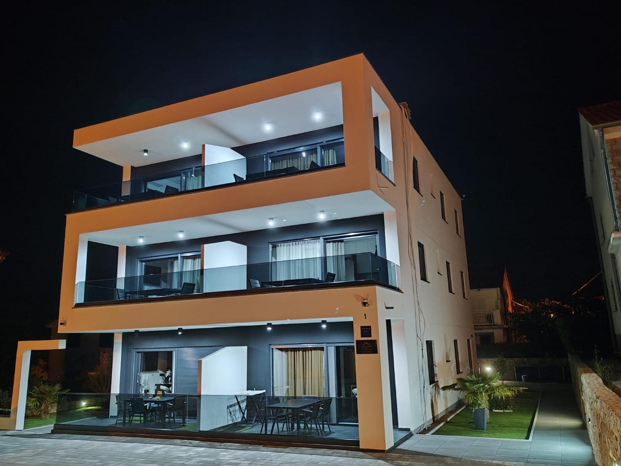 Golden Sunset Apartment Njivice Ruang foto