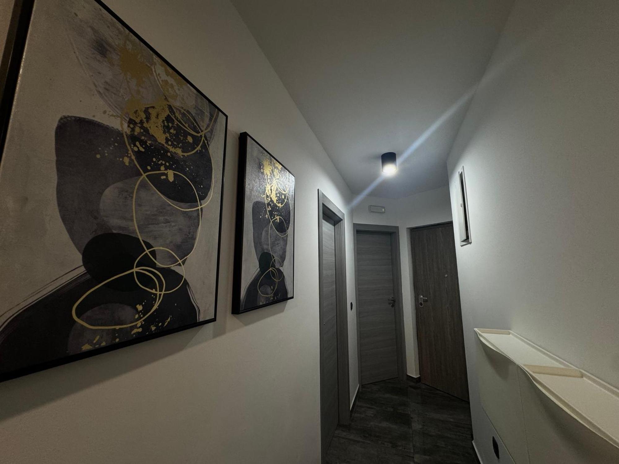 Golden Sunset Apartment Njivice Bagian luar foto