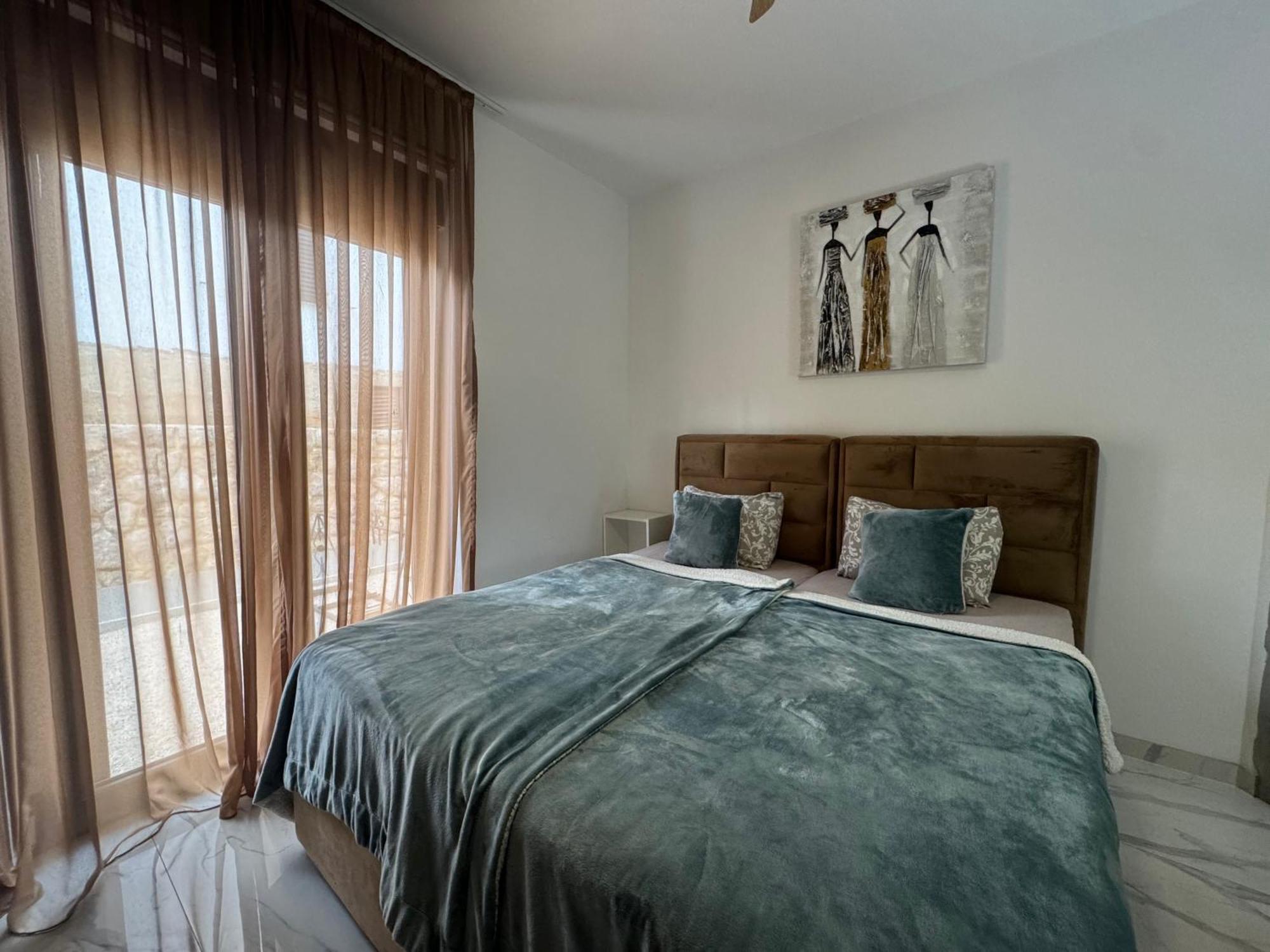Golden Sunset Apartment Njivice Bagian luar foto