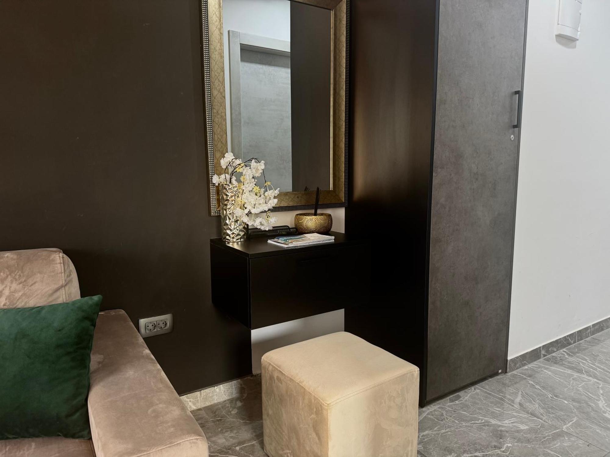 Golden Sunset Apartment Njivice Bagian luar foto
