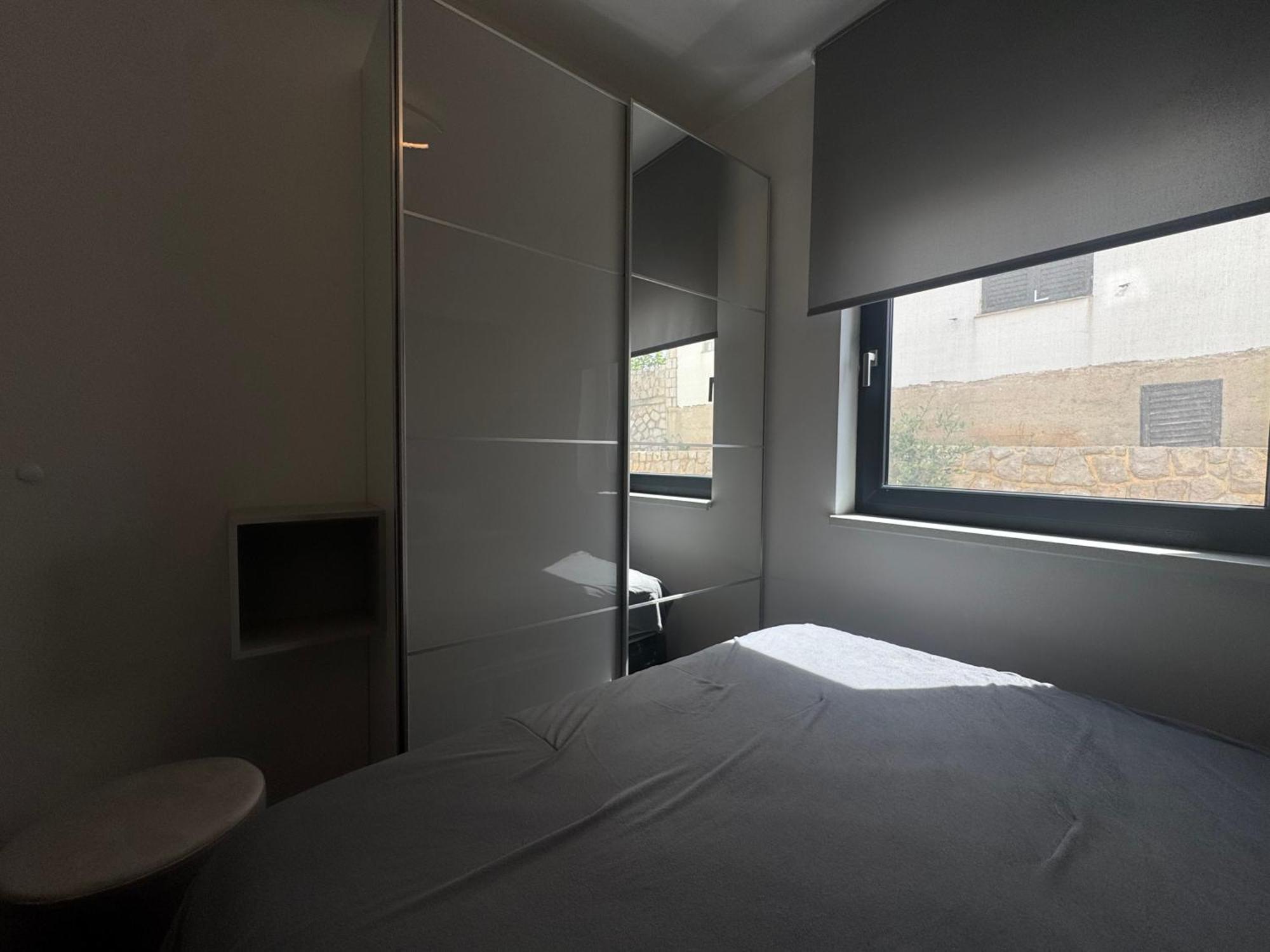Golden Sunset Apartment Njivice Bagian luar foto